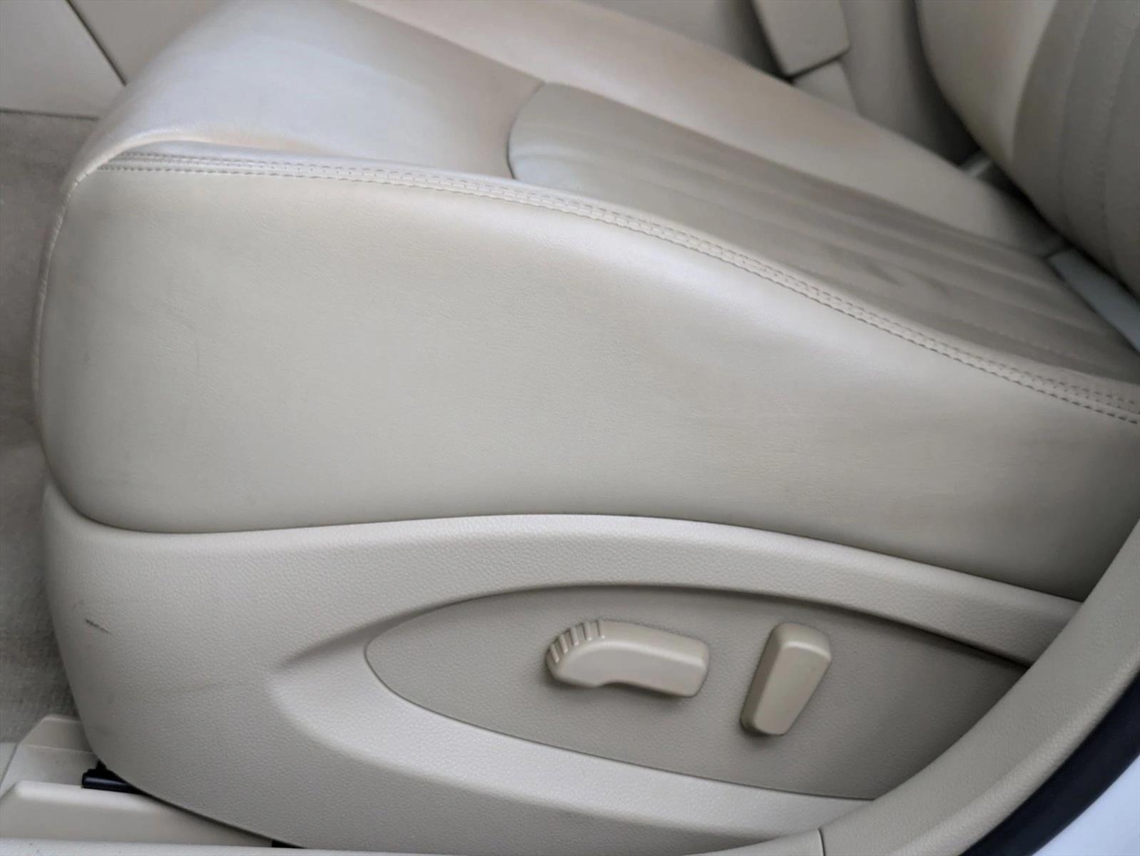 2017 Infiniti QX50 Premium photo 4