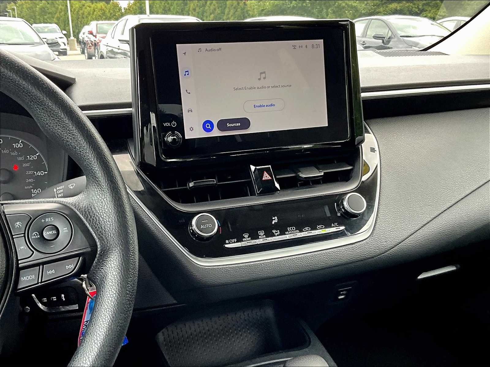 2023 Toyota Corolla LE photo 18
