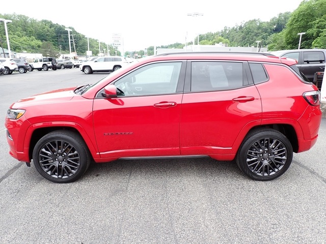2022 Jeep Compass High Altitude photo 2