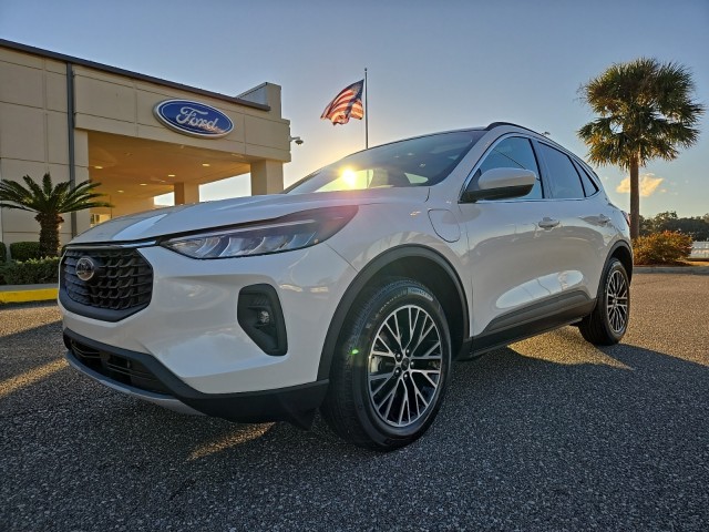 2025 Ford Escape Plug-in Hybrid