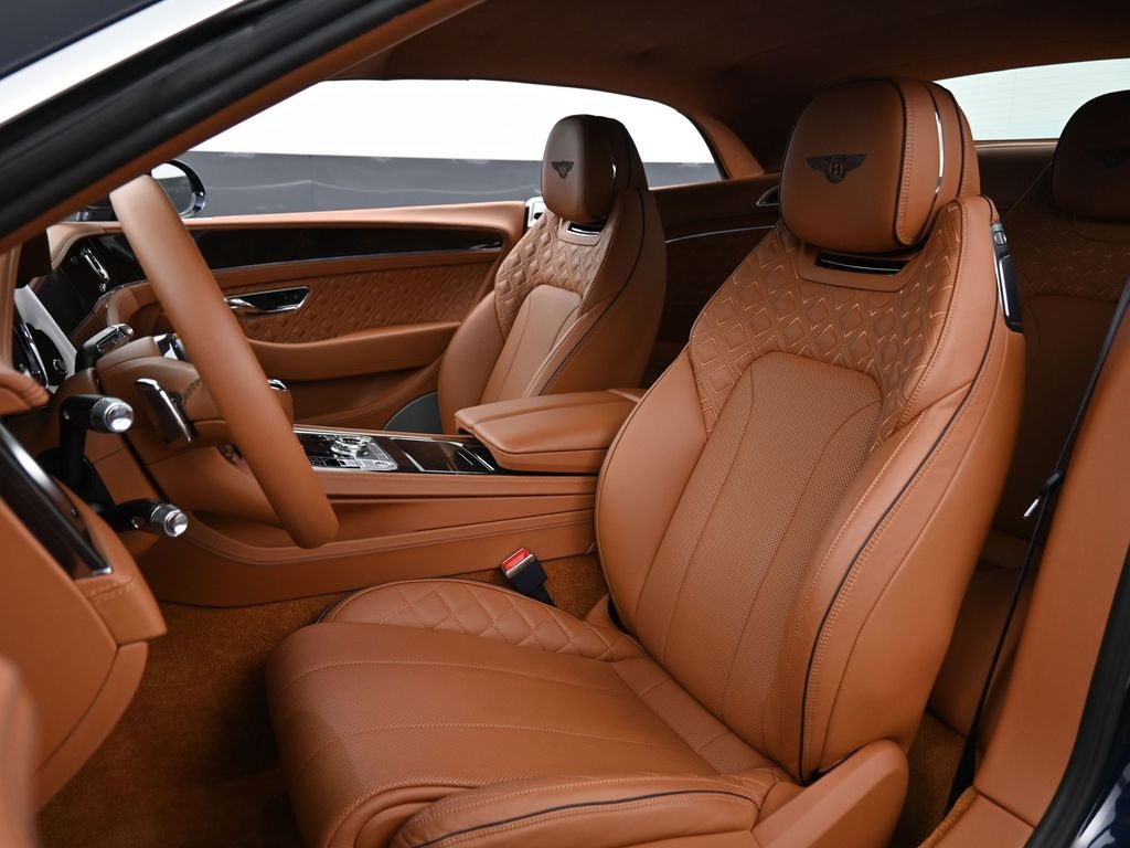 2023 Bentley Continental GT Azure photo 4