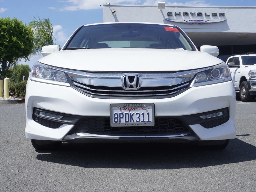 2017 Honda Accord EX photo 8