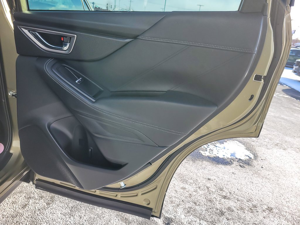 2023 SUBARU FORESTER - Image 21