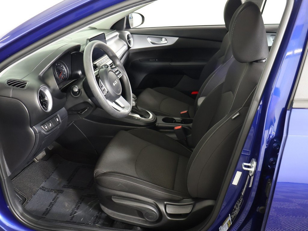 2023 Kia Forte LXS photo 26