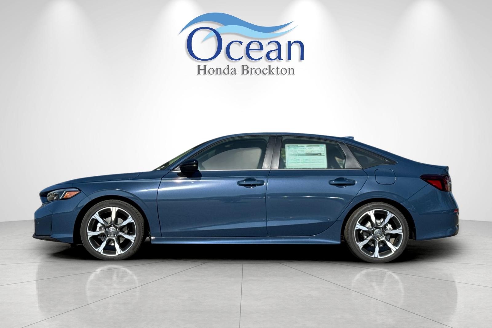 2026 Honda Civic Hybrid Sport Touring photo 2