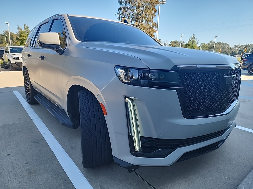 2021 Cadillac Escalade Sport photo 2