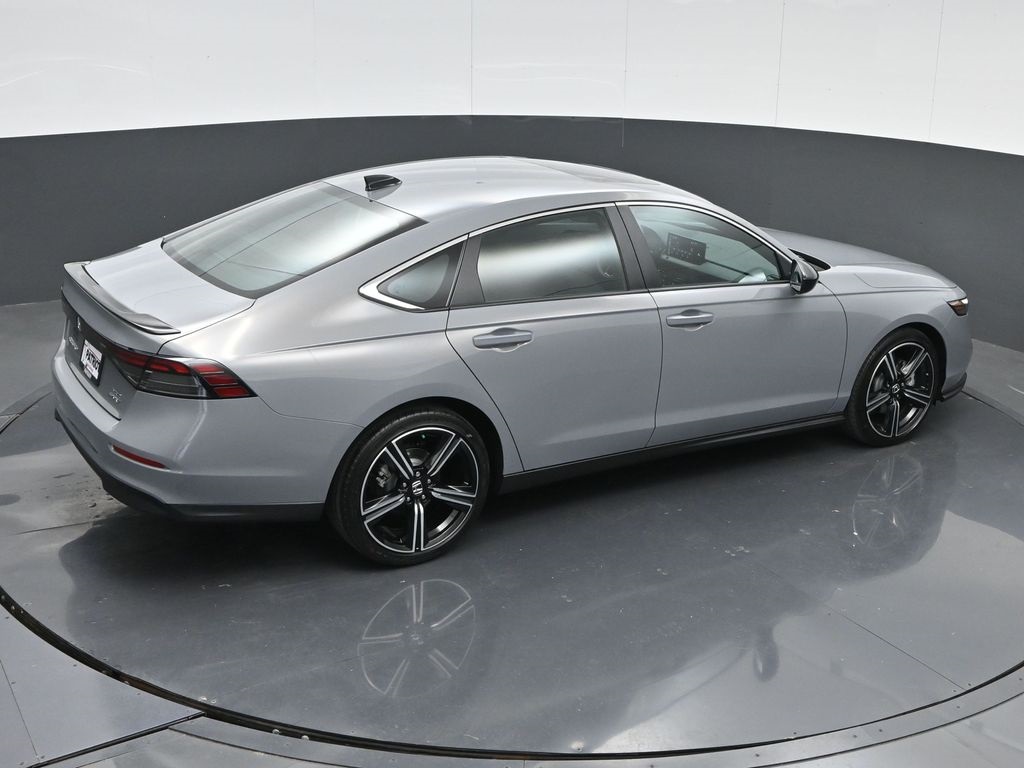 2025 Honda Accord Hybrid Sport photo 40