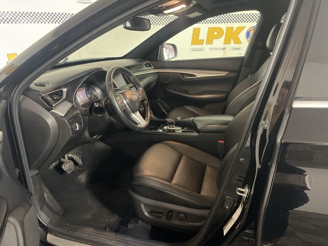 2021 Infiniti QX50 Luxe photo 17