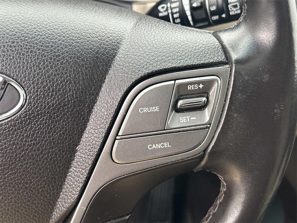 2017 Hyundai Santa Fe Sport Base photo 19