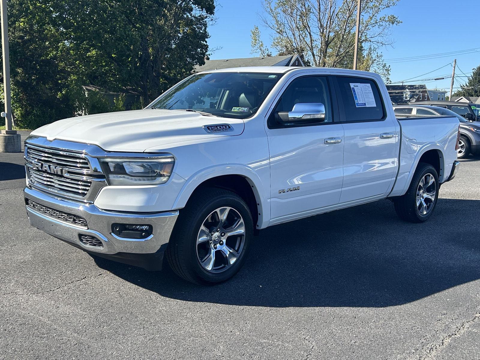 2022 Ram 1500 Laramie photo 3