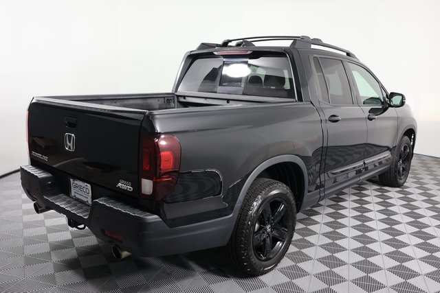 2023 Honda Ridgeline Black Edition photo 4