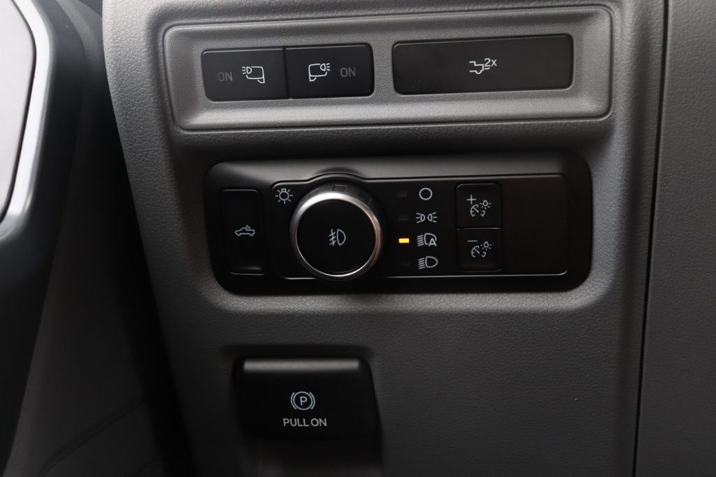 2024 Ford F-150 XLT photo 20