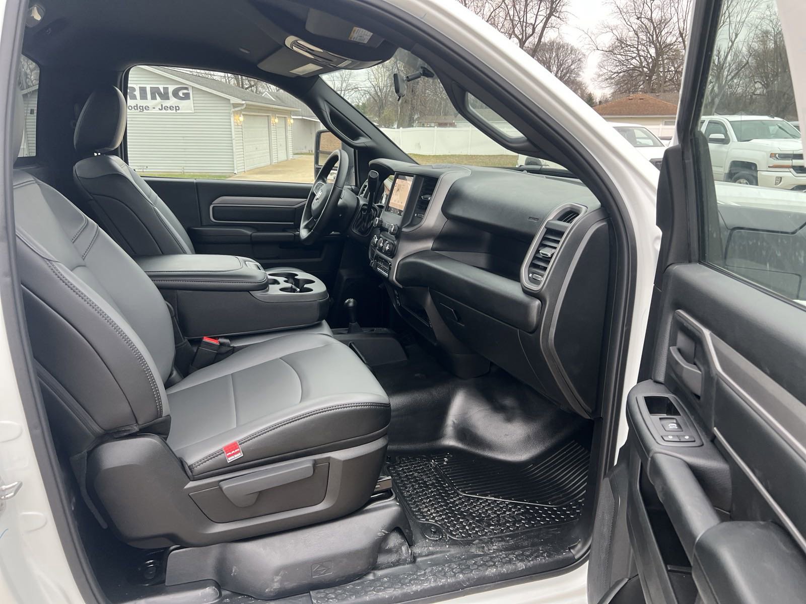 2024 Ram 3500 Tradesman photo 2