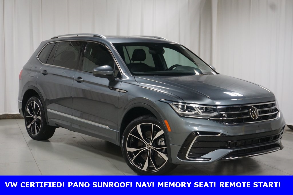 2024 Volkswagen Tiguan SEL R-Line Black photo 4