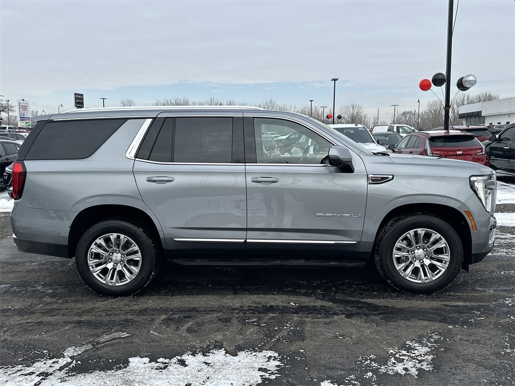 2025 GMC YUKON - Image 9
