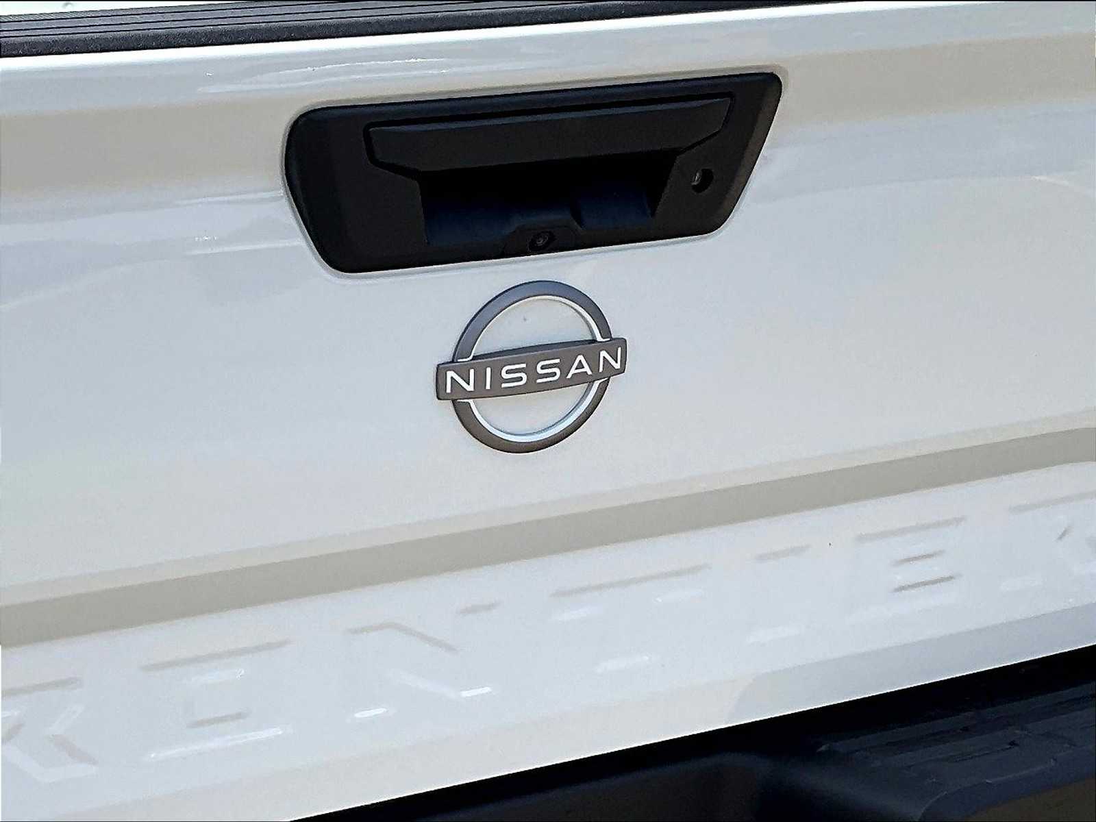 2025 Nissan Frontier SV photo 27