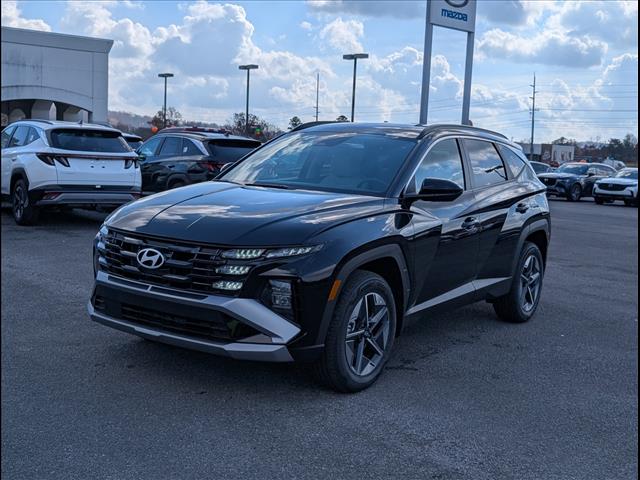 2026 Hyundai Tucson Hybrid SEL photo 2