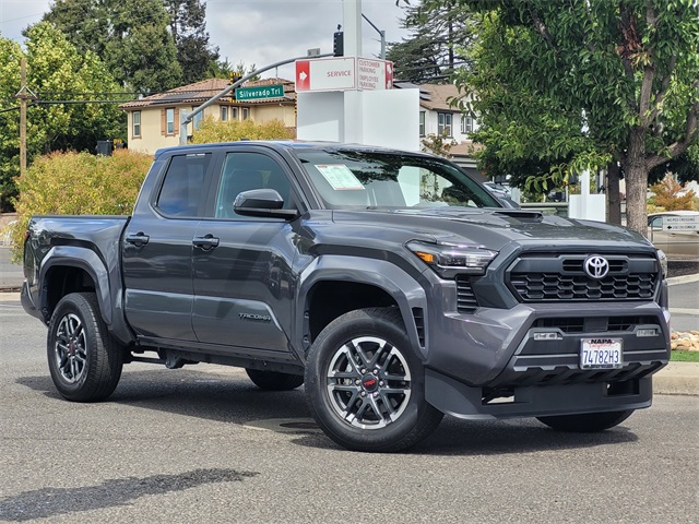 2024 Toyota Tacoma TRD Sport 4x4 Double Cab photo 2