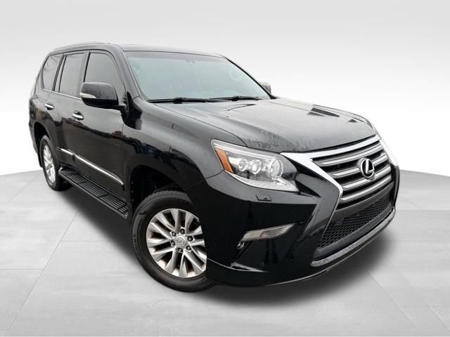 2016 Lexus GX Base's photo