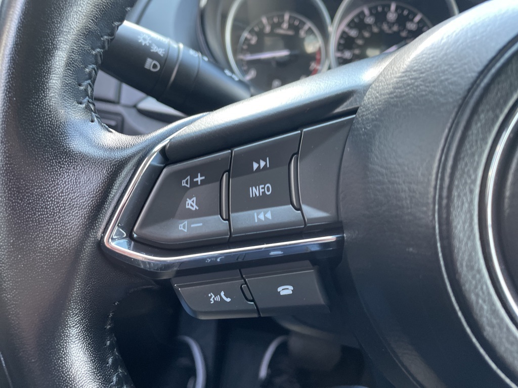 2022 Mazda CX-9 Touring photo 16