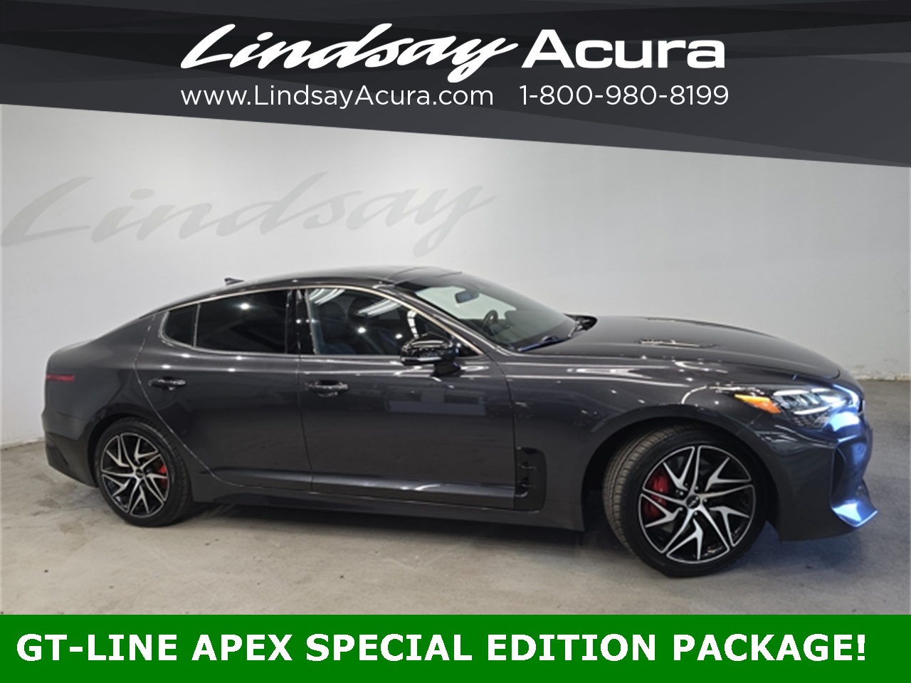 2023 Kia Stinger GT-Line photo 2