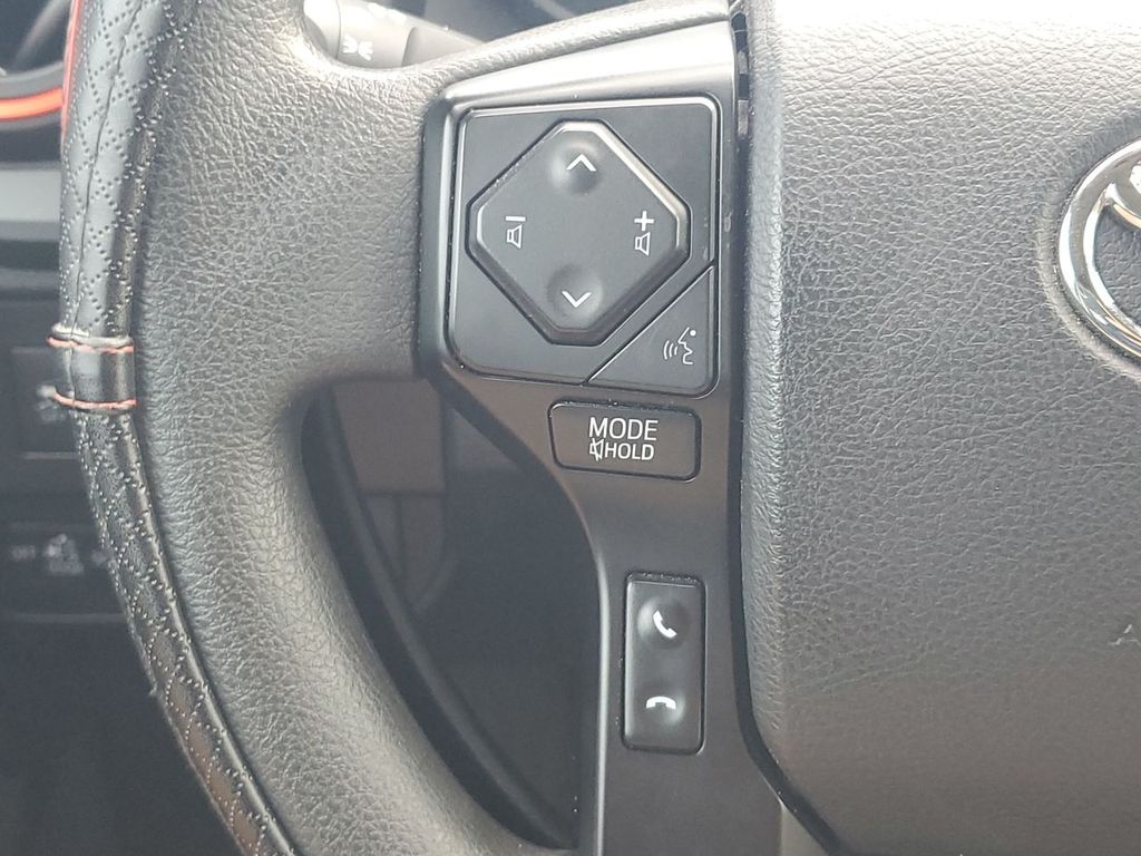 2022 Toyota Tacoma SR5 photo 29