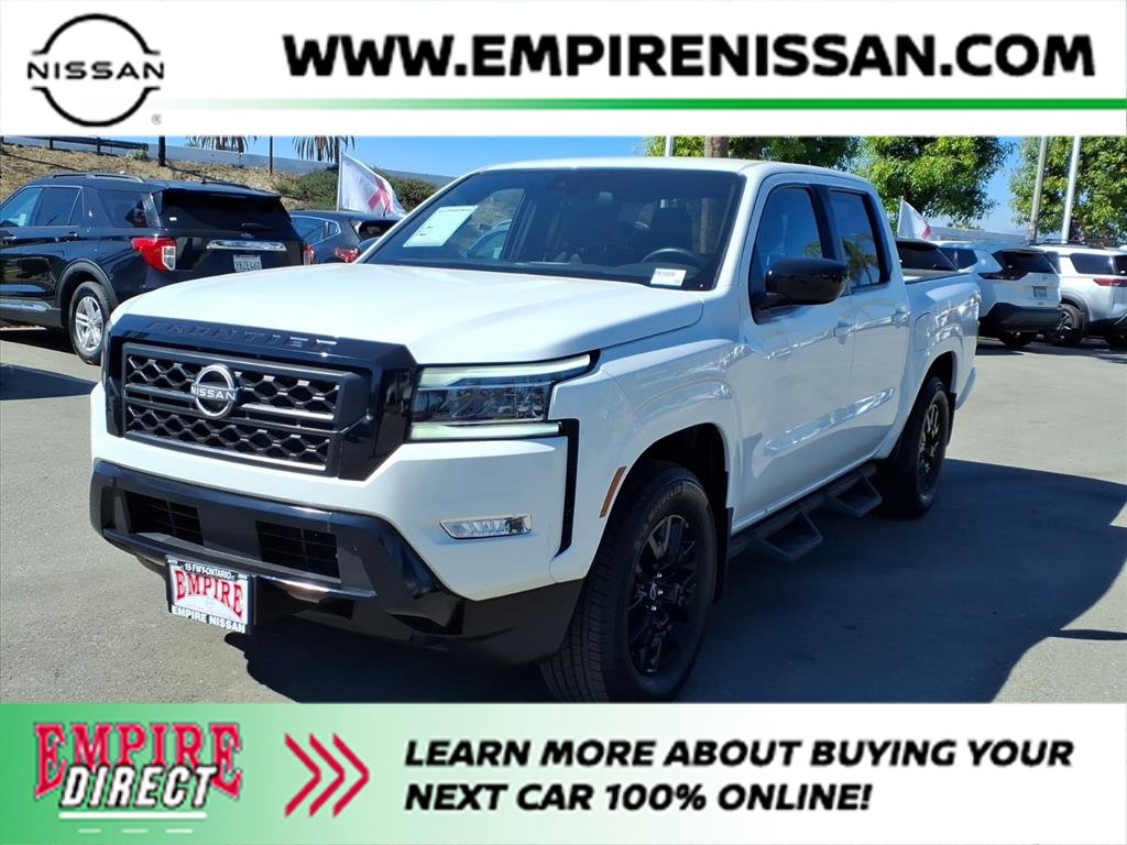 2023 Nissan Frontier SV