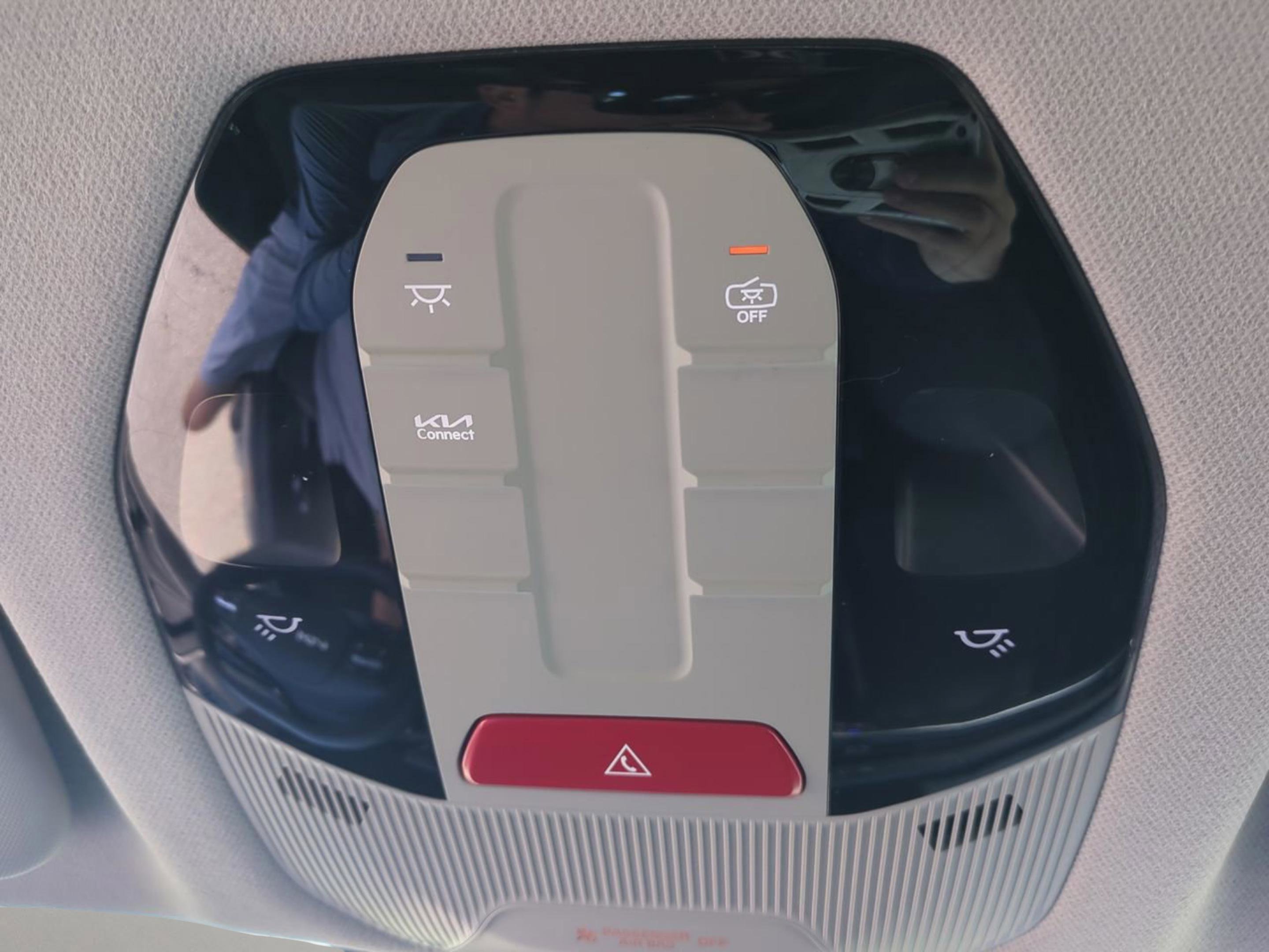 2025 Kia K4 LXS photo 14