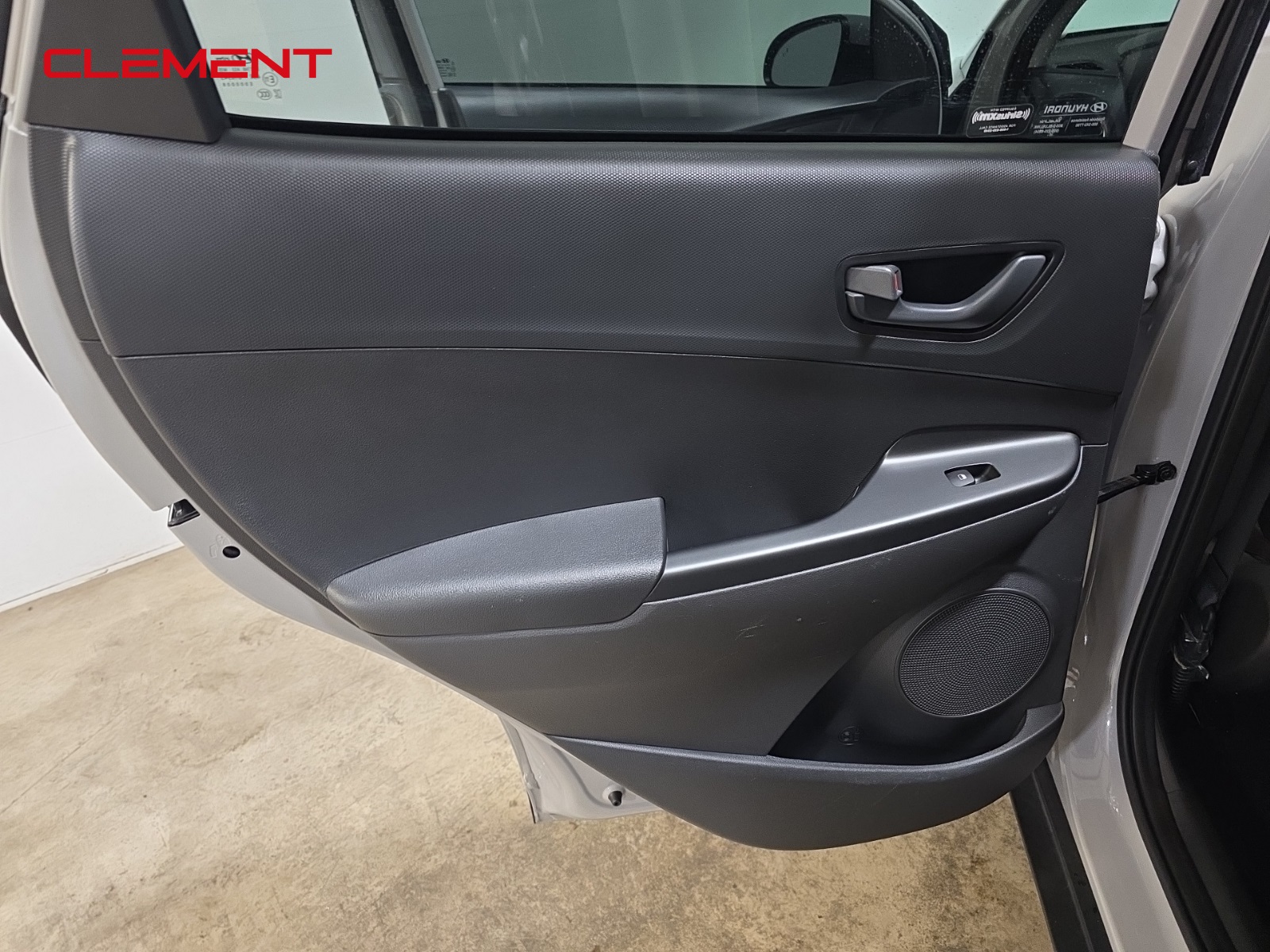 2023 Hyundai Kona SEL photo 25