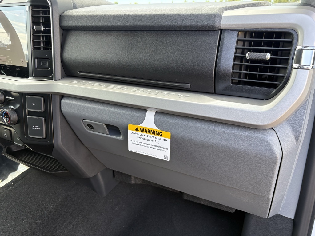 2026 Ford F-250 XLT photo 24