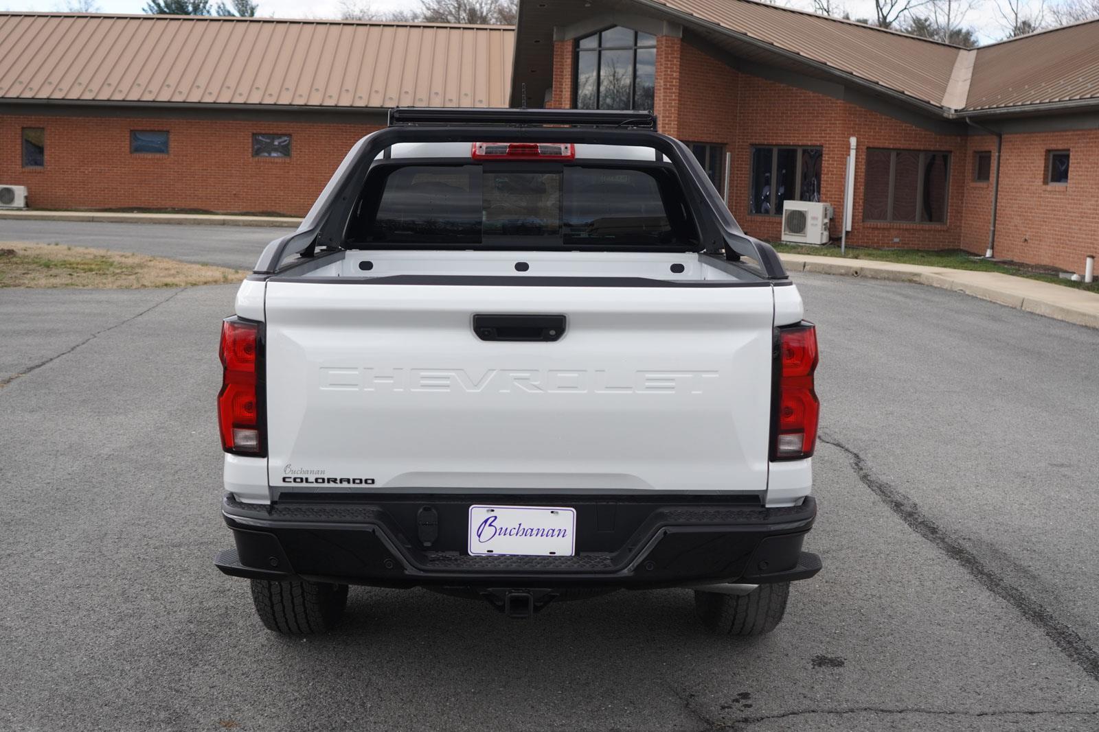 2025 Chevrolet Colorado Z71 photo 4