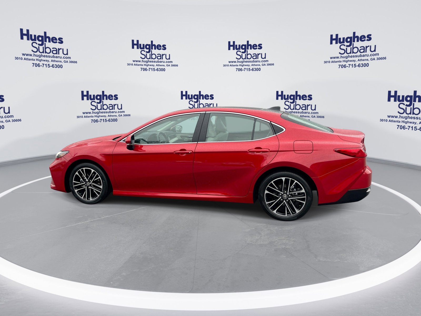 2025 Toyota Camry XLE's photo