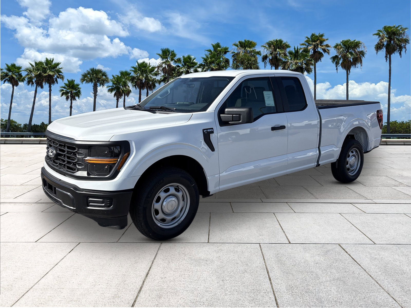 2025 Ford F-150 XL photo 4