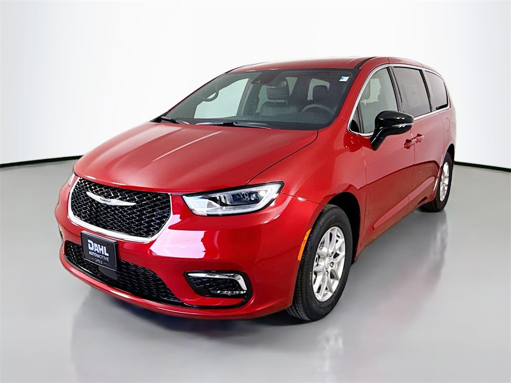 2025 Chrysler Pacifica photo 3