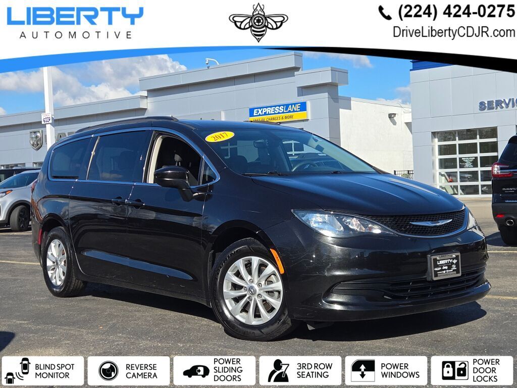 2017 Chrysler Pacifica Touring