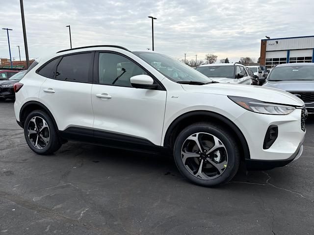 2025 Ford Escape ST-Line Select photo 10