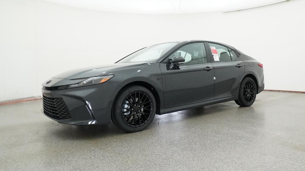 2026 Toyota Camry LE photo 4