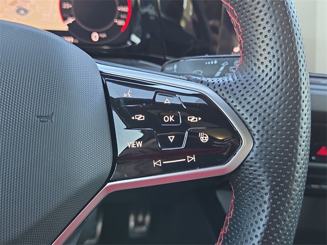 2024 Volkswagen Golf GTI SE photo 14