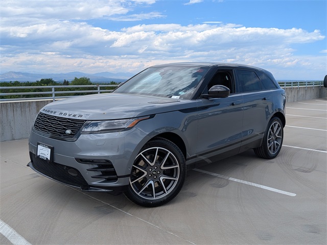 2026 Land Rover Range Rover Velar SE photo 2