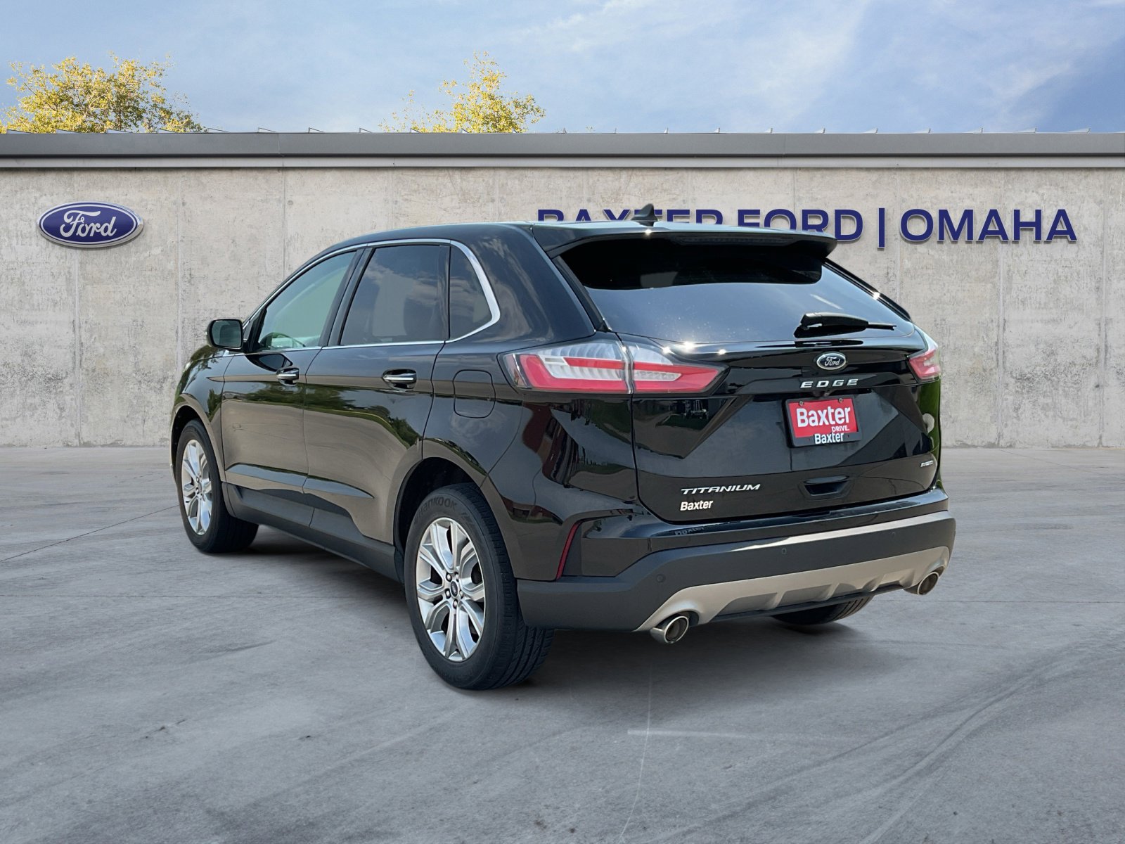 2022 Ford Edge Titanium photo 3