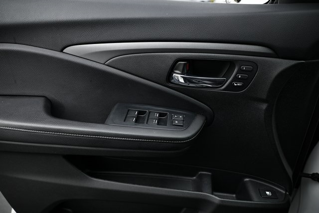 2023 Honda Ridgeline RTL-E photo 13