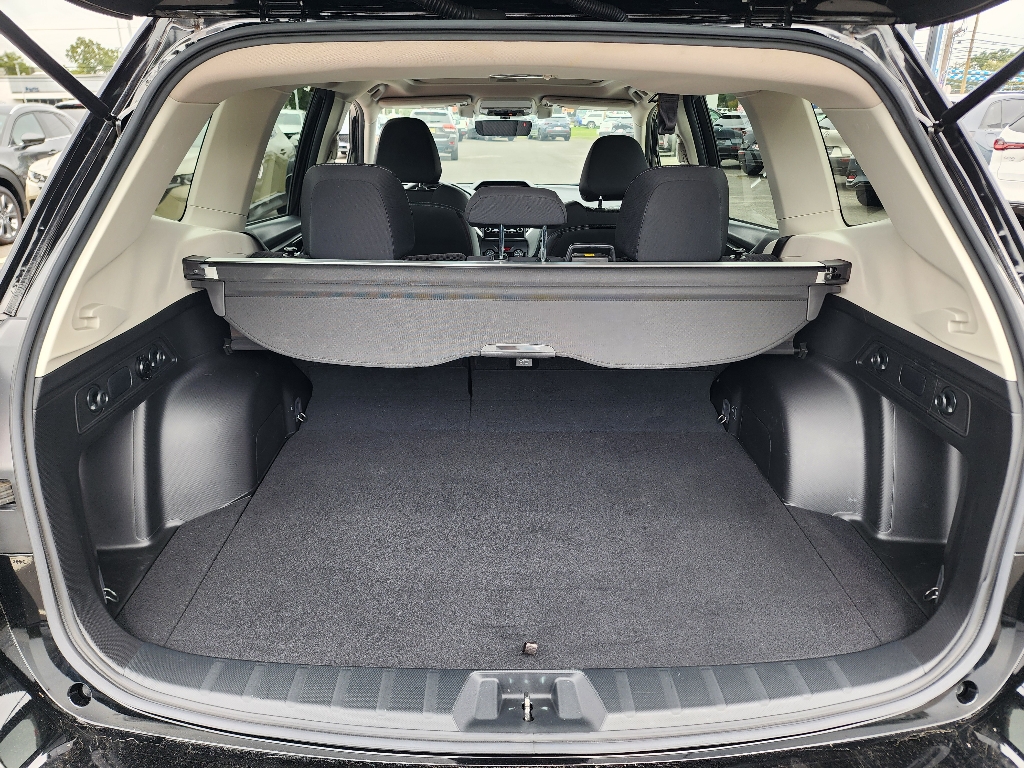 2019 Subaru Forester Premium photo 5