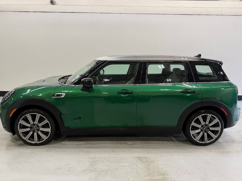 Certified 2023 MINI Clubman S with VIN WMWXJ1C02P2T89233 for sale in Golden Valley, Minnesota