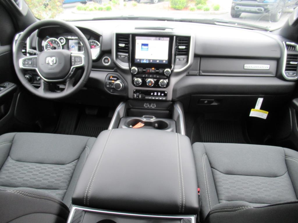 2025 Ram 1500 Big Horn Lone Star photo 11