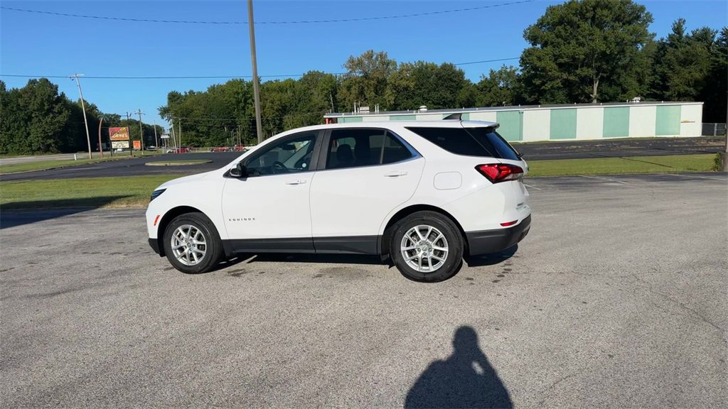 2024 Chevrolet Equinox LT photo 10