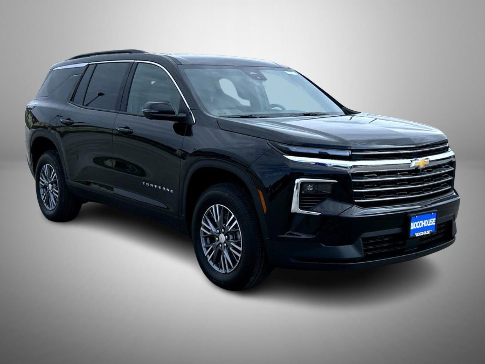 2026 Chevrolet Traverse photo 2