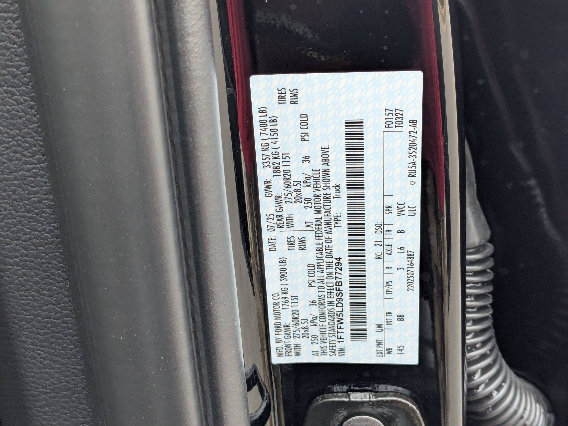 2025 Ford F-150 Lariat photo 37