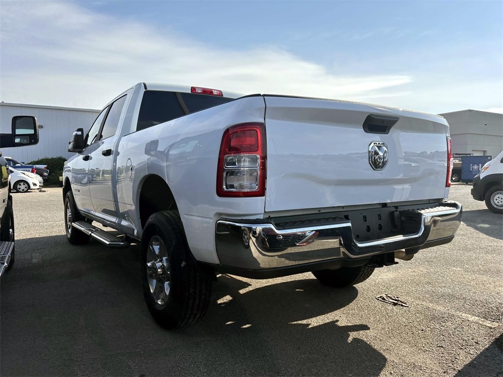 2024 Ram 2500 Big Horn photo 4