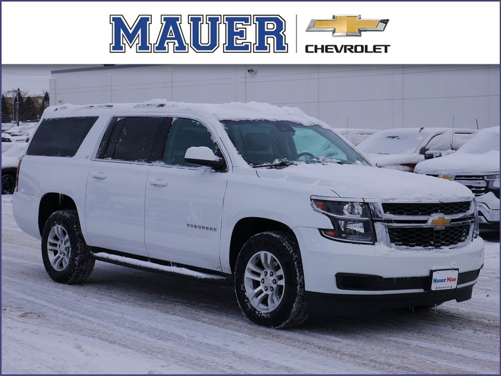 2018 Chevrolet Suburban LT's photo