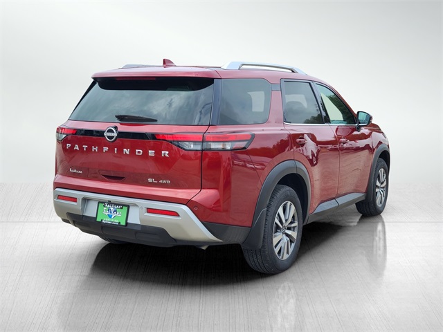 2023 Nissan Pathfinder SL photo 3